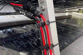 Uchwyt do kabli do instalacji solarnych