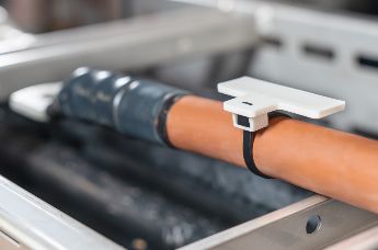 Nylonowe opaski kablowe z wbudowanym transponderem RFID