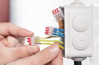 Uniwersalne złącza - HelaCon Releasable