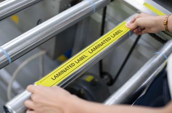 Etykiety w formie taśmy laminującej do drukarki HLP0612